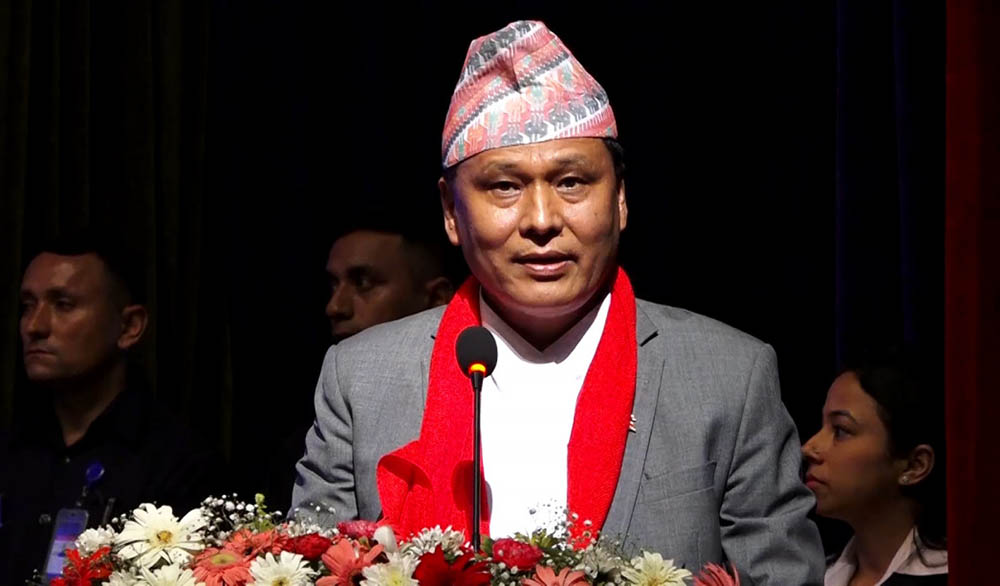 कुलमान घिसिङले ऊर्जा मन्त्रालयमा आज बुझाए आफनो स्पष्टीकरण