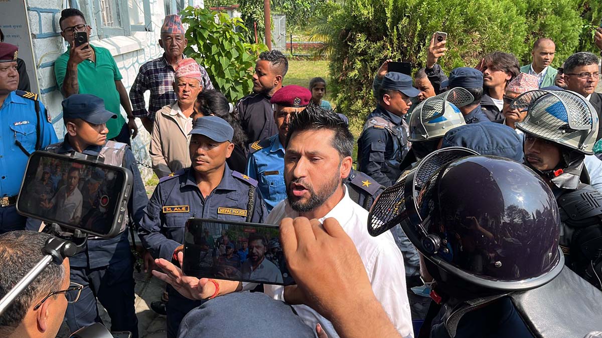 रास्पा अध्यक्ष रवि लामीछानेलाई ६५ लाख धरौटीमा छाड्न कास्की अदालतको आदेश