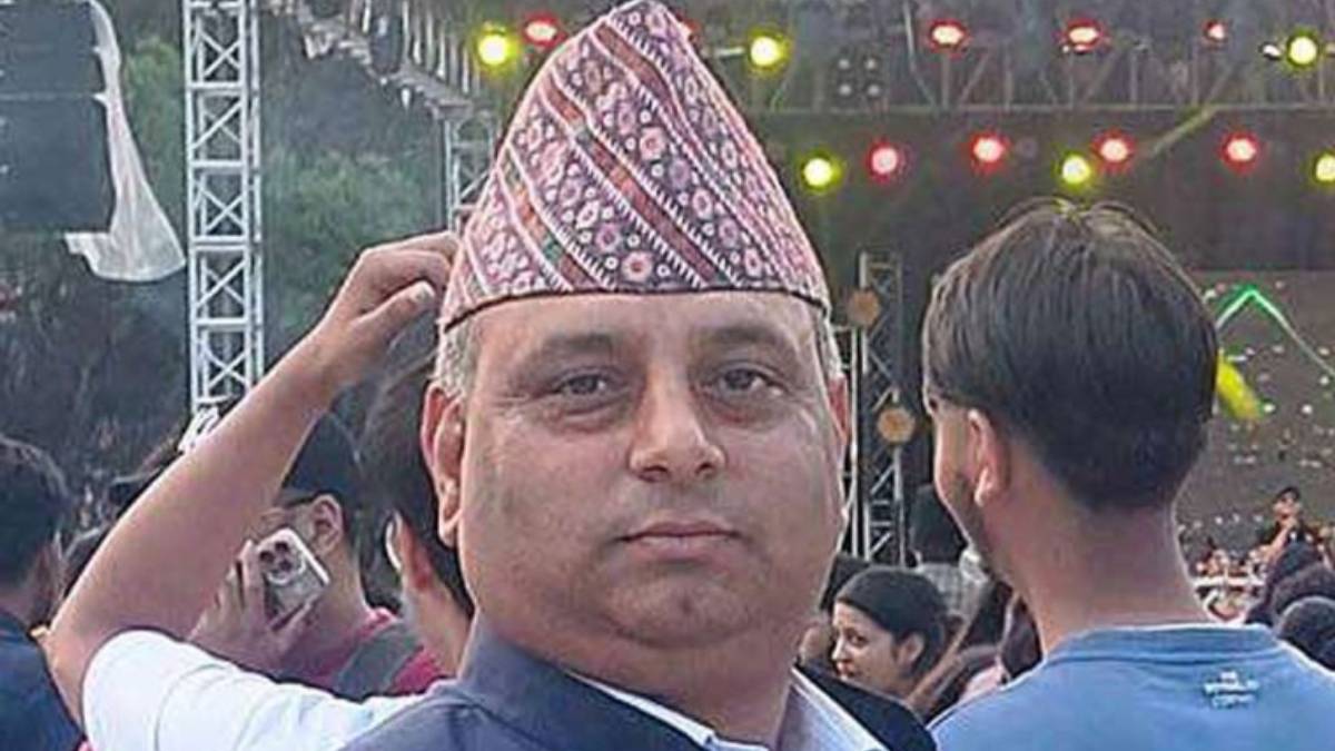 लेखासमिति सभापति ऋषिकेश पोखरेलका स्वकीय सचिव ठगी आरोपमा पक्राउ