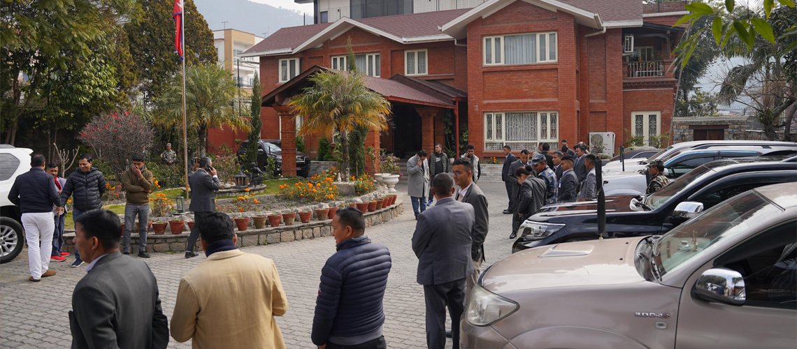 हप्ताको दुई दिन अनिवार्य जनताको गुनासो सुन्न मन्त्रीहरूलाई कांग्रेसको निर्देशन