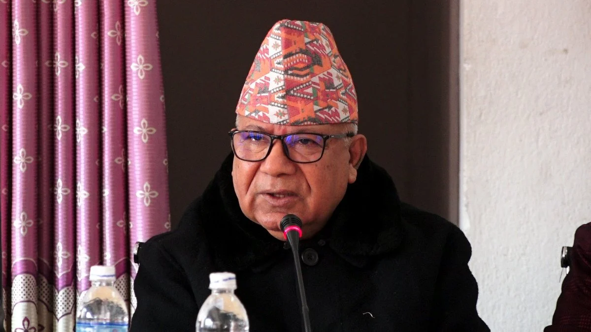 कम्युनिष्टहरुलाई एकै ठाउँमा ल्याउने प्रयास भइरहेको छ- माधव नेपाल