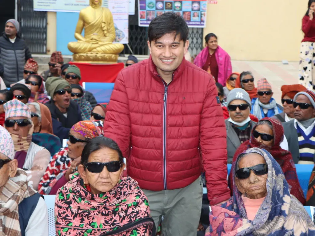 ९९ वर्षमा आँखाको ज्योति फर्किएपछि….