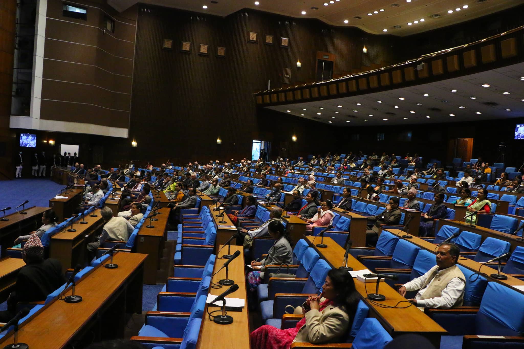 सांसदद्वारा समसामयिक विषयमा सरकारको ध्यानाकर्षण