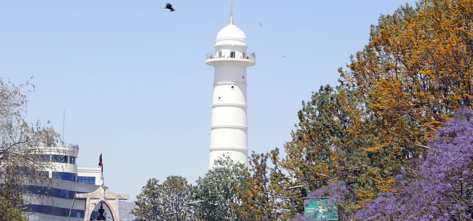 दुई महिनामै धरहरा चढ्नेहरु बाट एक करोड ५२ लाख राजस्व संकलन