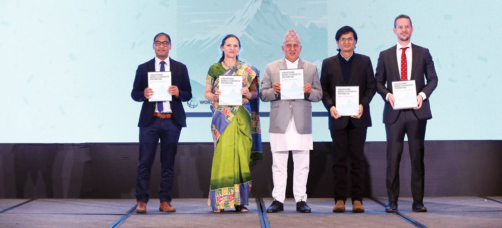 ‘नेपालको आर्थिक वृद्धि निकै पछाडि’