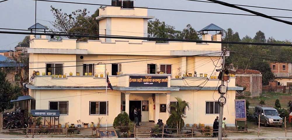 यौन दुर्व्यवहार गरेको आरोपमा शिक्षक पक्राउ